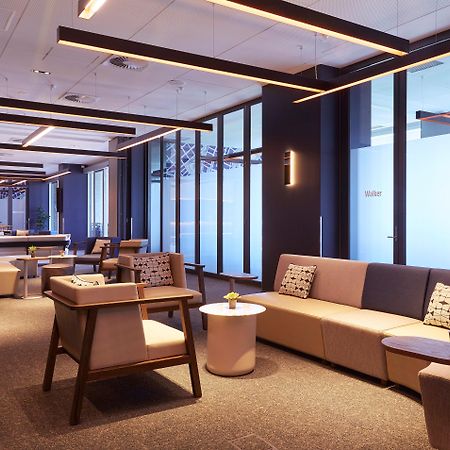 Holiday Inn Express Melbourne Southbank By Ihg Екстериор снимка