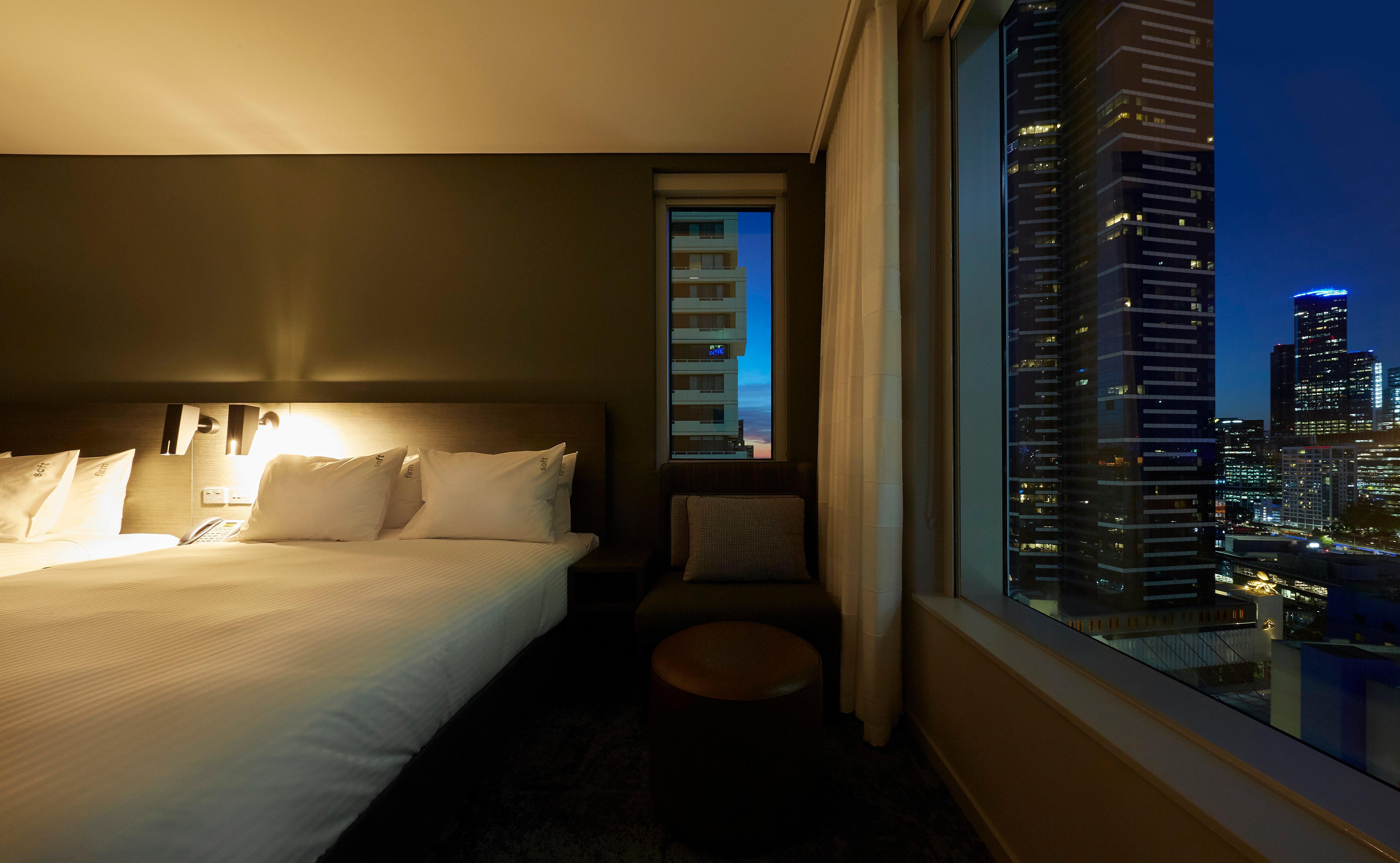 Holiday Inn Express Melbourne Southbank By Ihg Екстериор снимка
