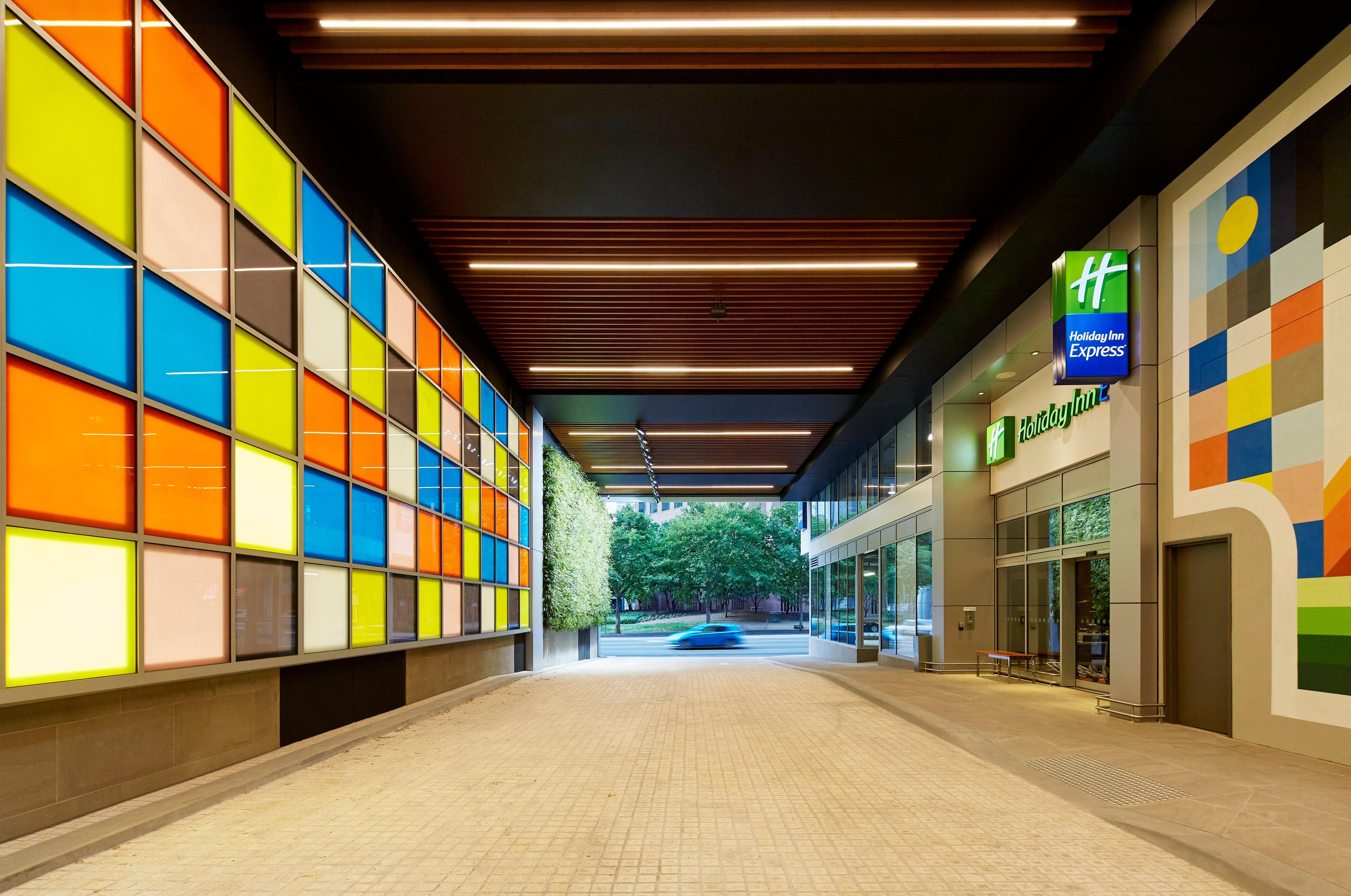 Holiday Inn Express Melbourne Southbank By Ihg Екстериор снимка