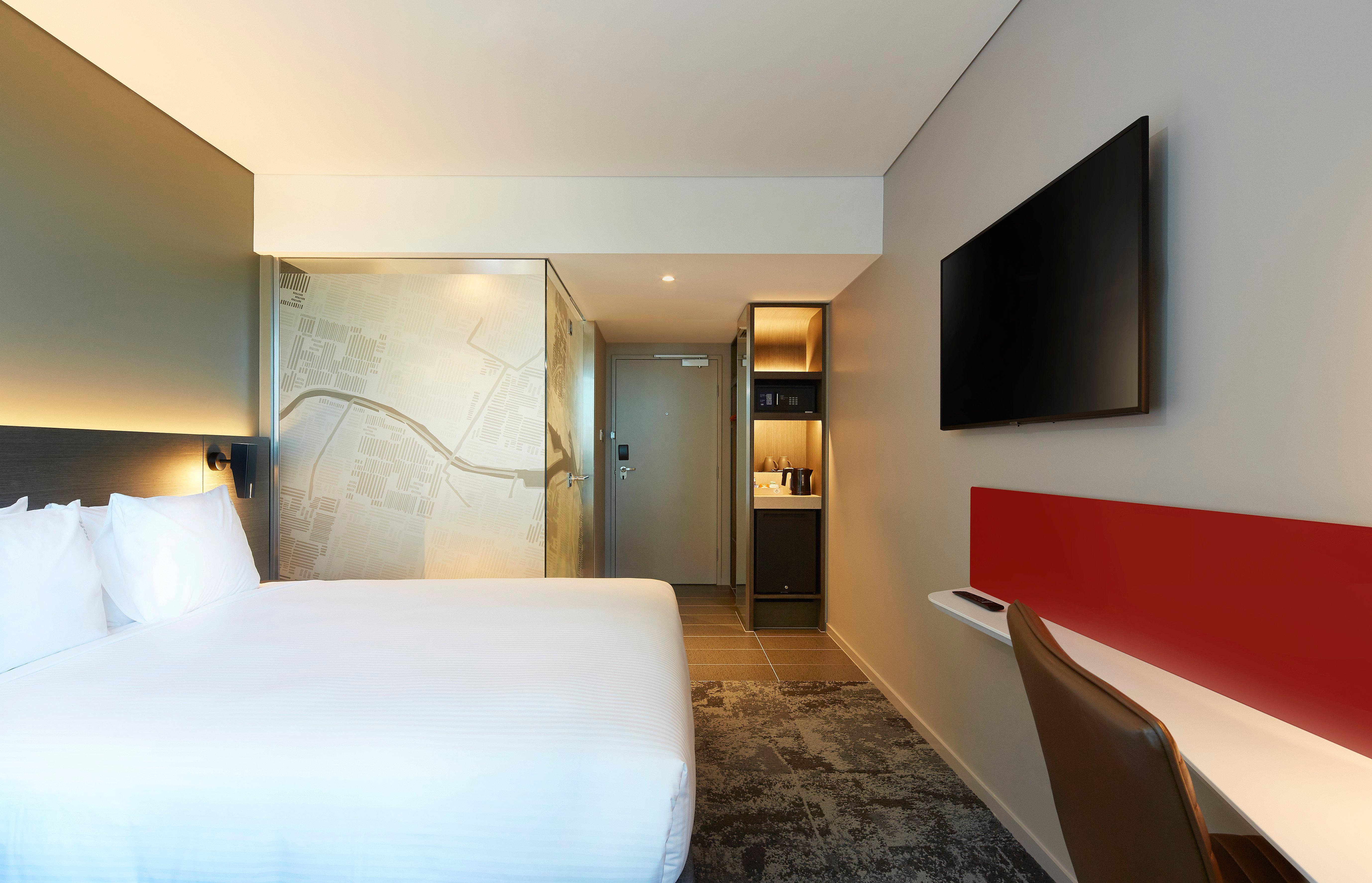 Holiday Inn Express Melbourne Southbank By Ihg Екстериор снимка