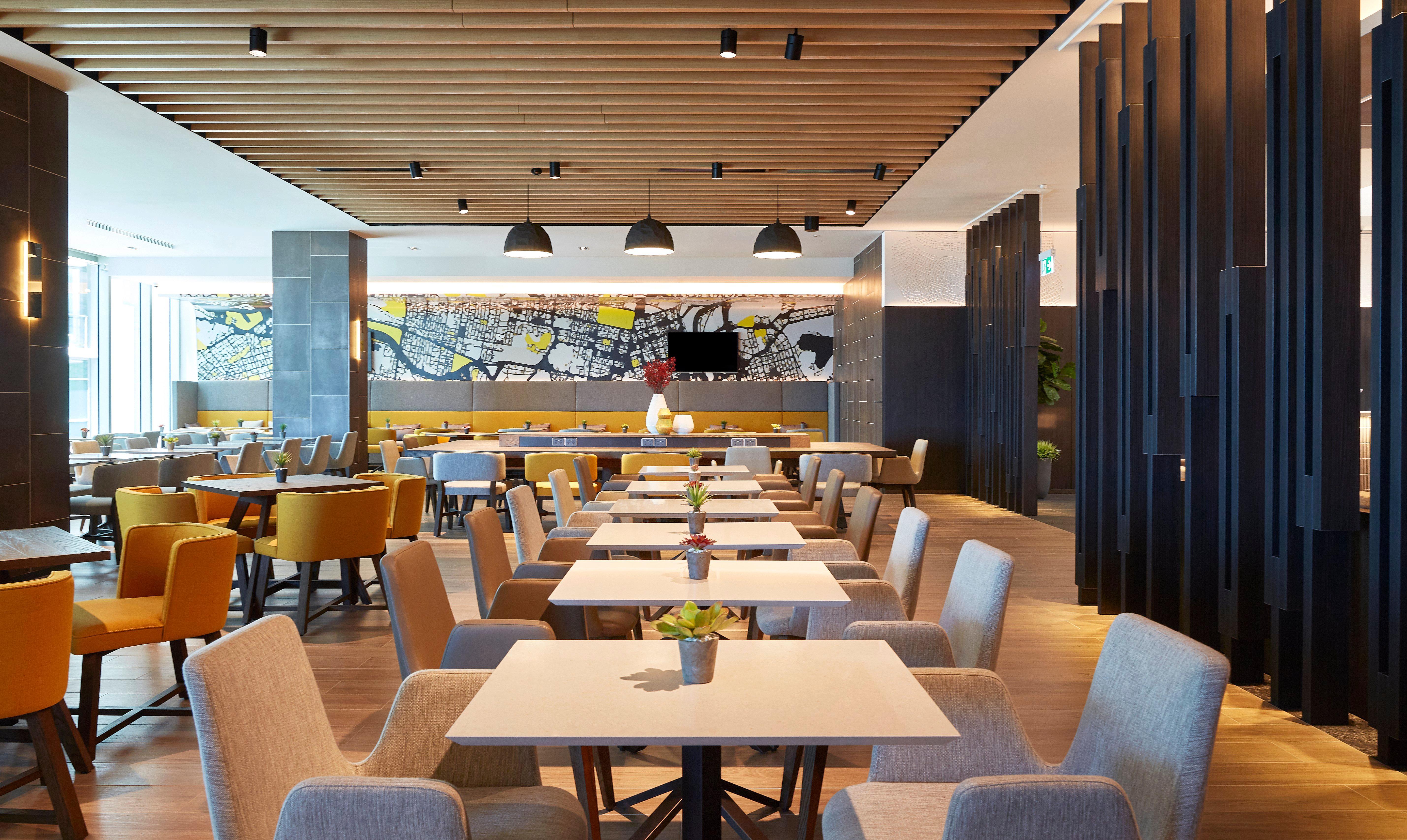 Holiday Inn Express Melbourne Southbank By Ihg Екстериор снимка