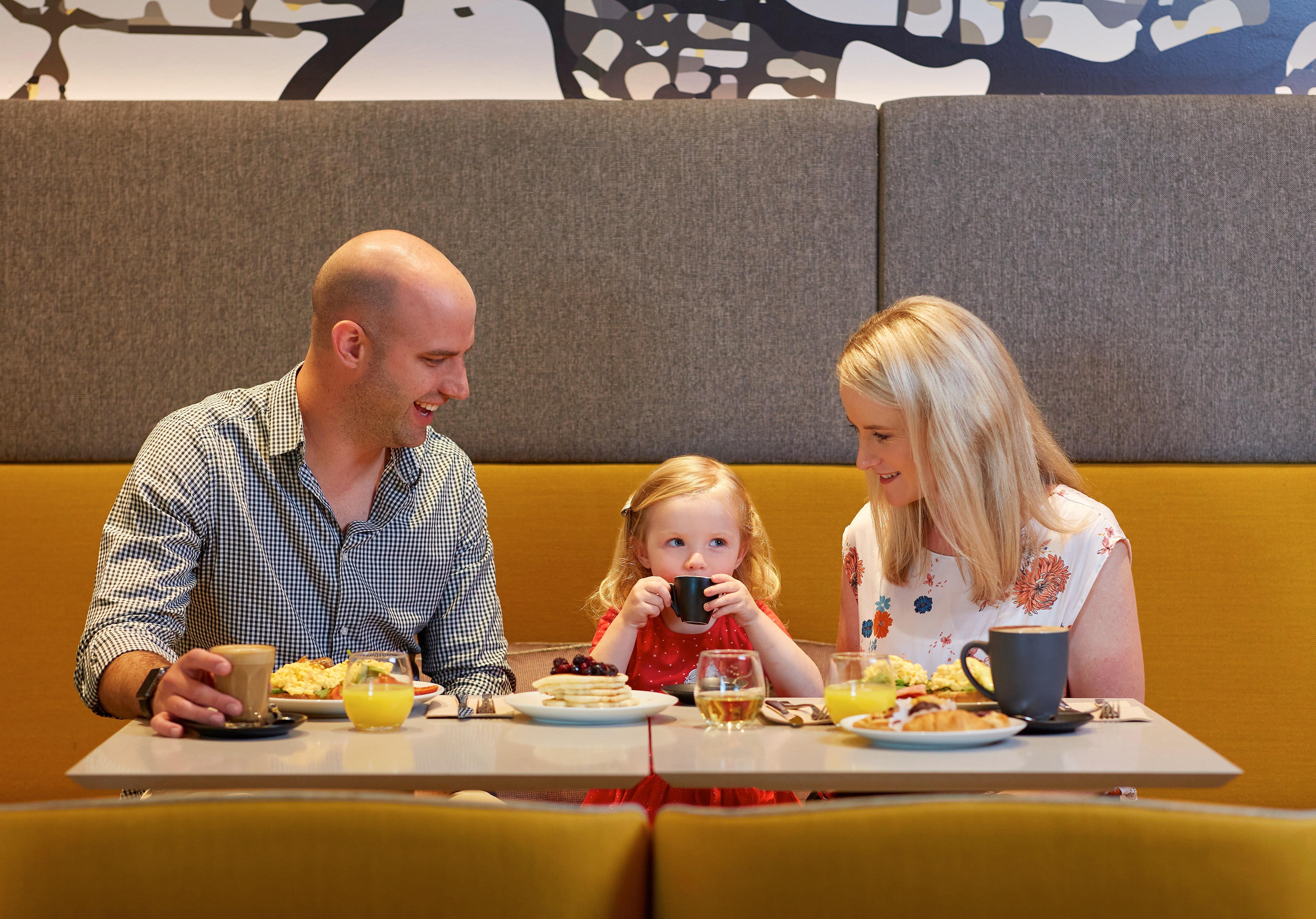 Holiday Inn Express Melbourne Southbank By Ihg Екстериор снимка