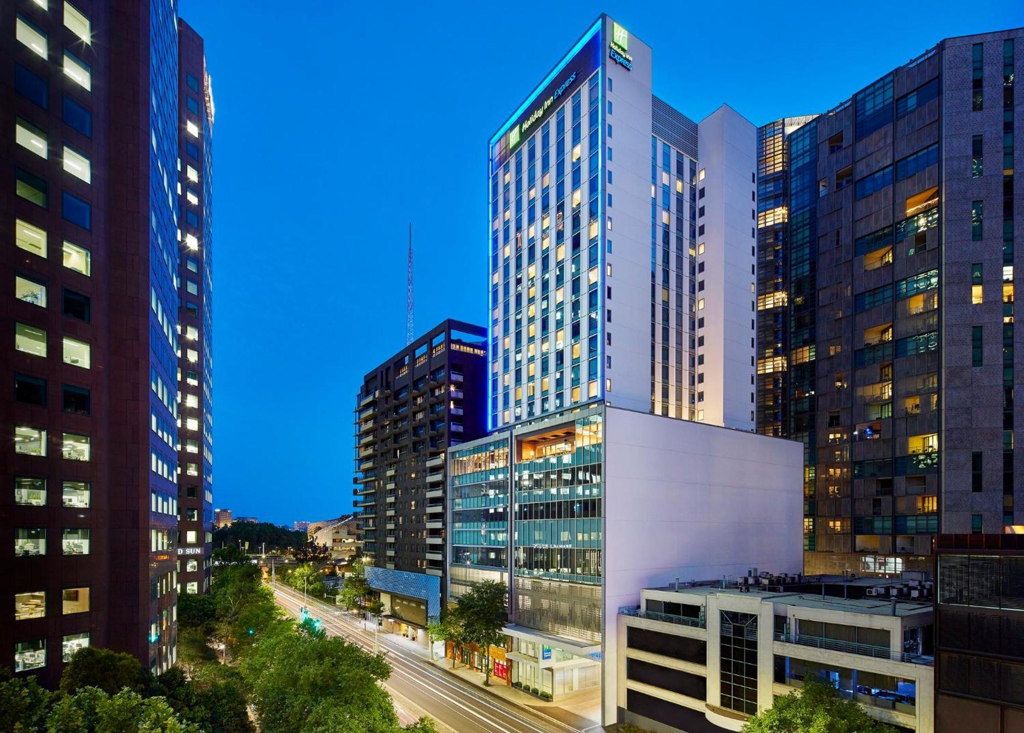 Holiday Inn Express Melbourne Southbank By Ihg Екстериор снимка