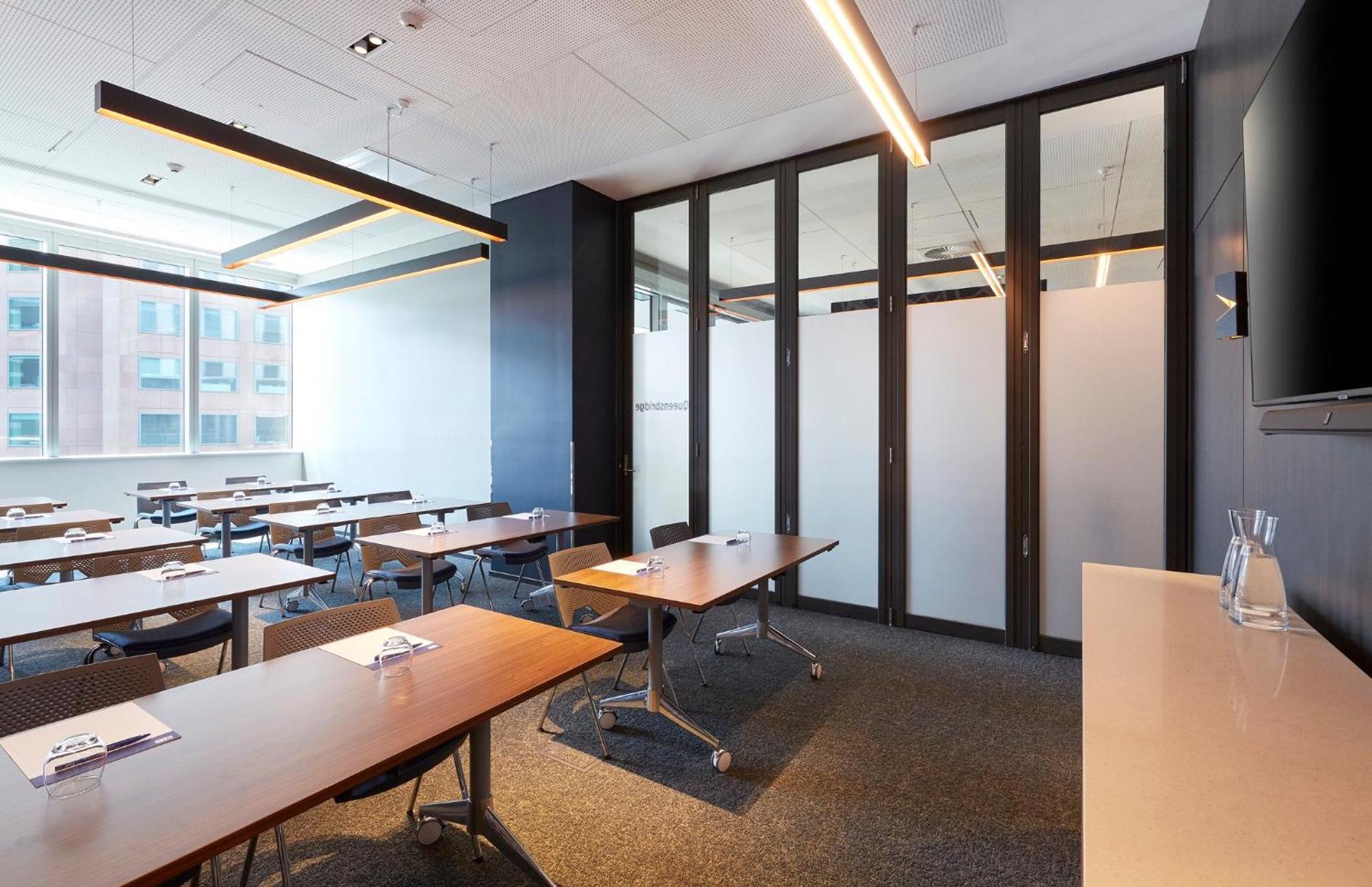 Holiday Inn Express Melbourne Southbank By Ihg Екстериор снимка