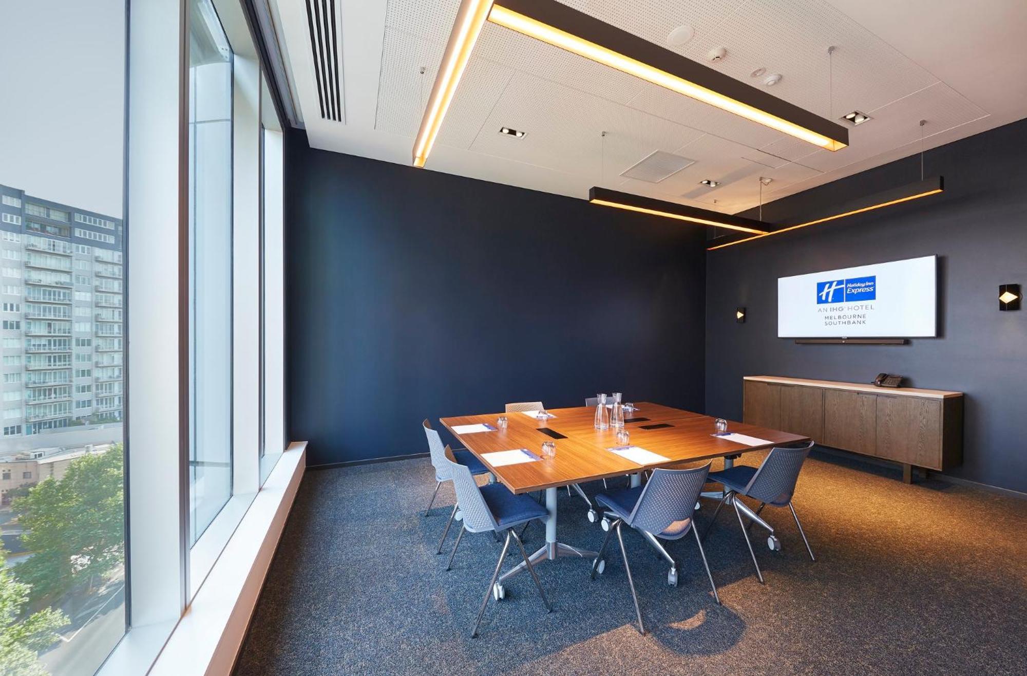 Holiday Inn Express Melbourne Southbank By Ihg Екстериор снимка